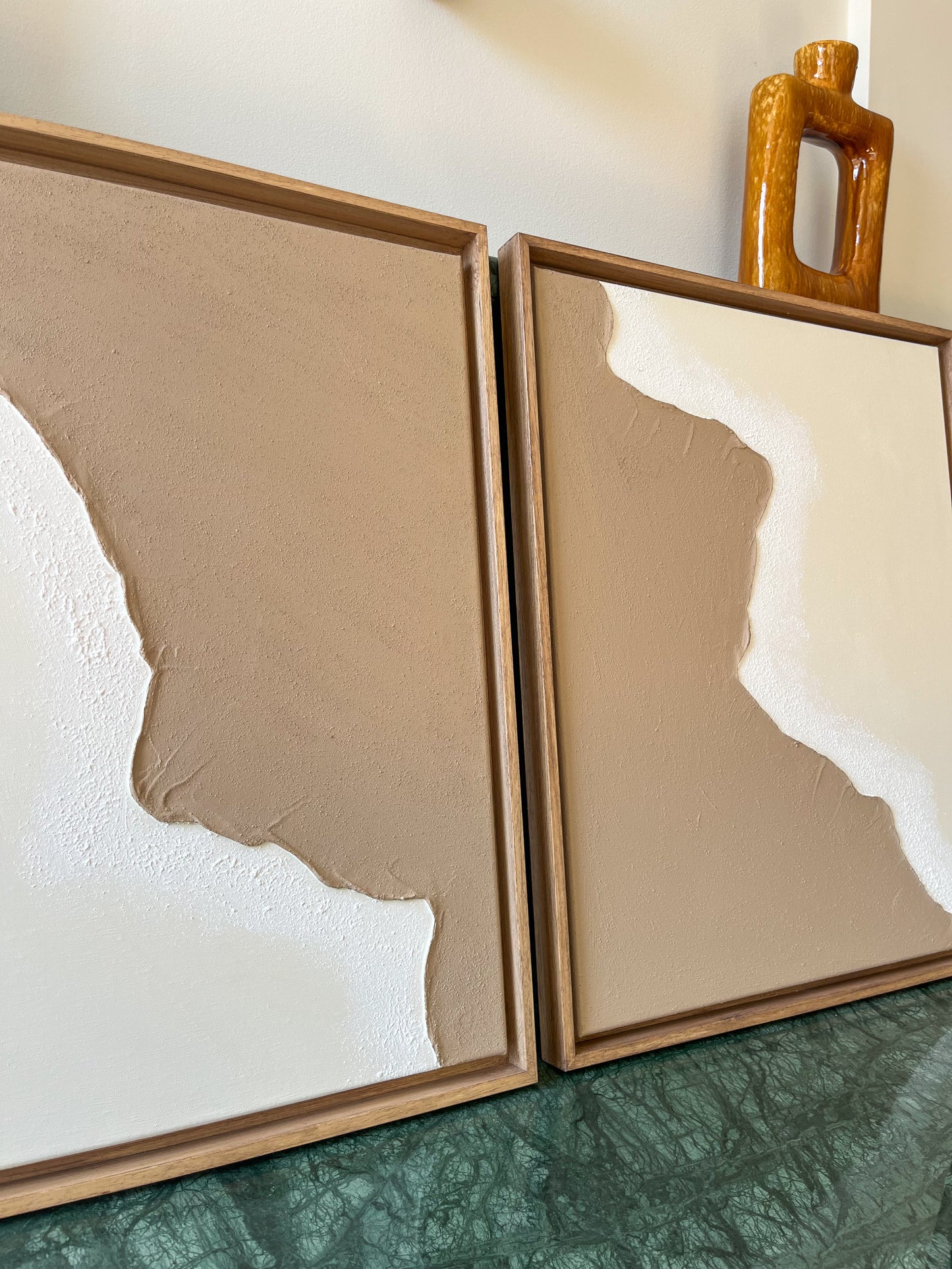 DUO HENDAYE tableaux texturés minimalistes taupe et crème