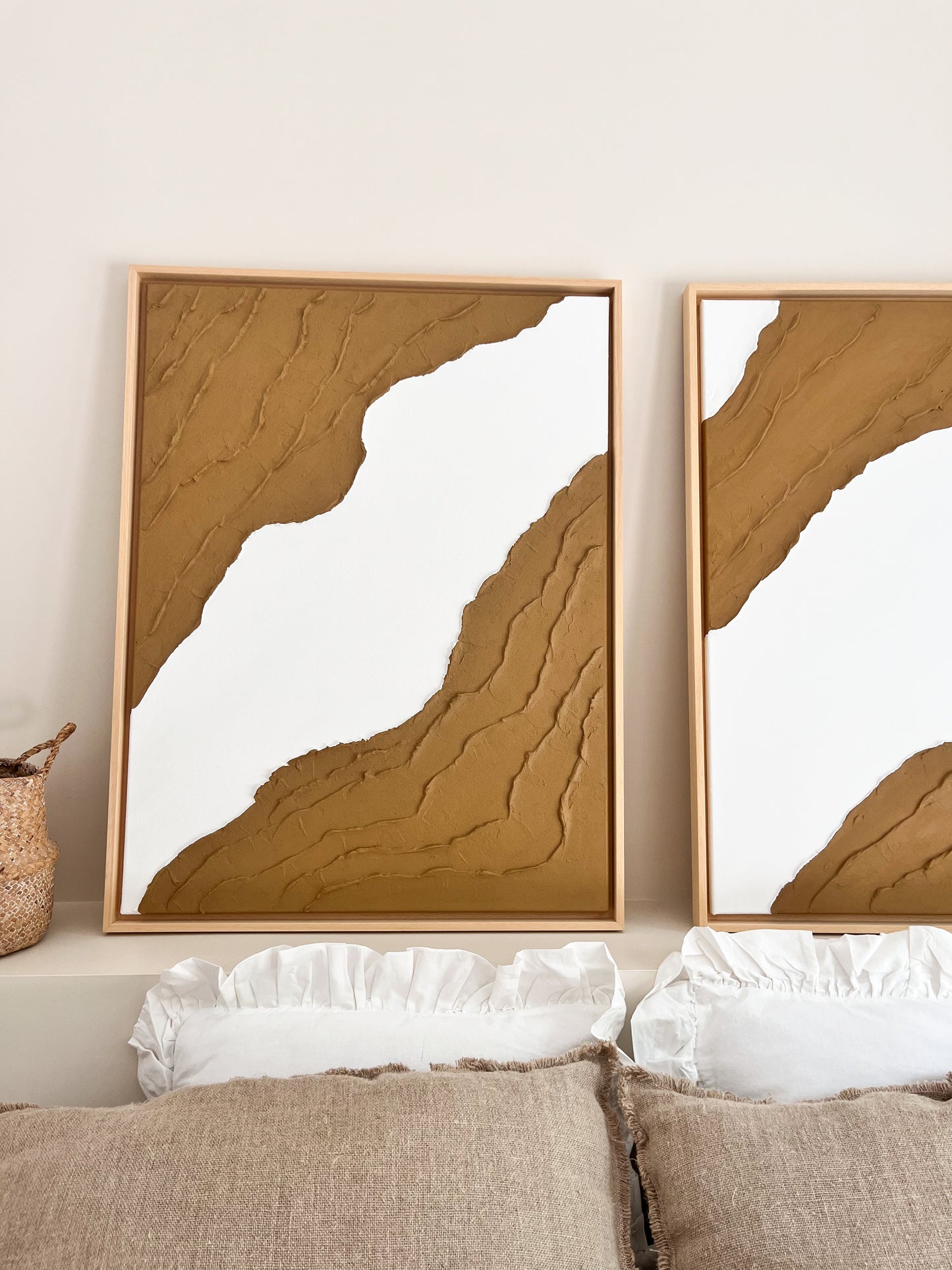 BARI DUO tableaux texturés marron camel et blanc