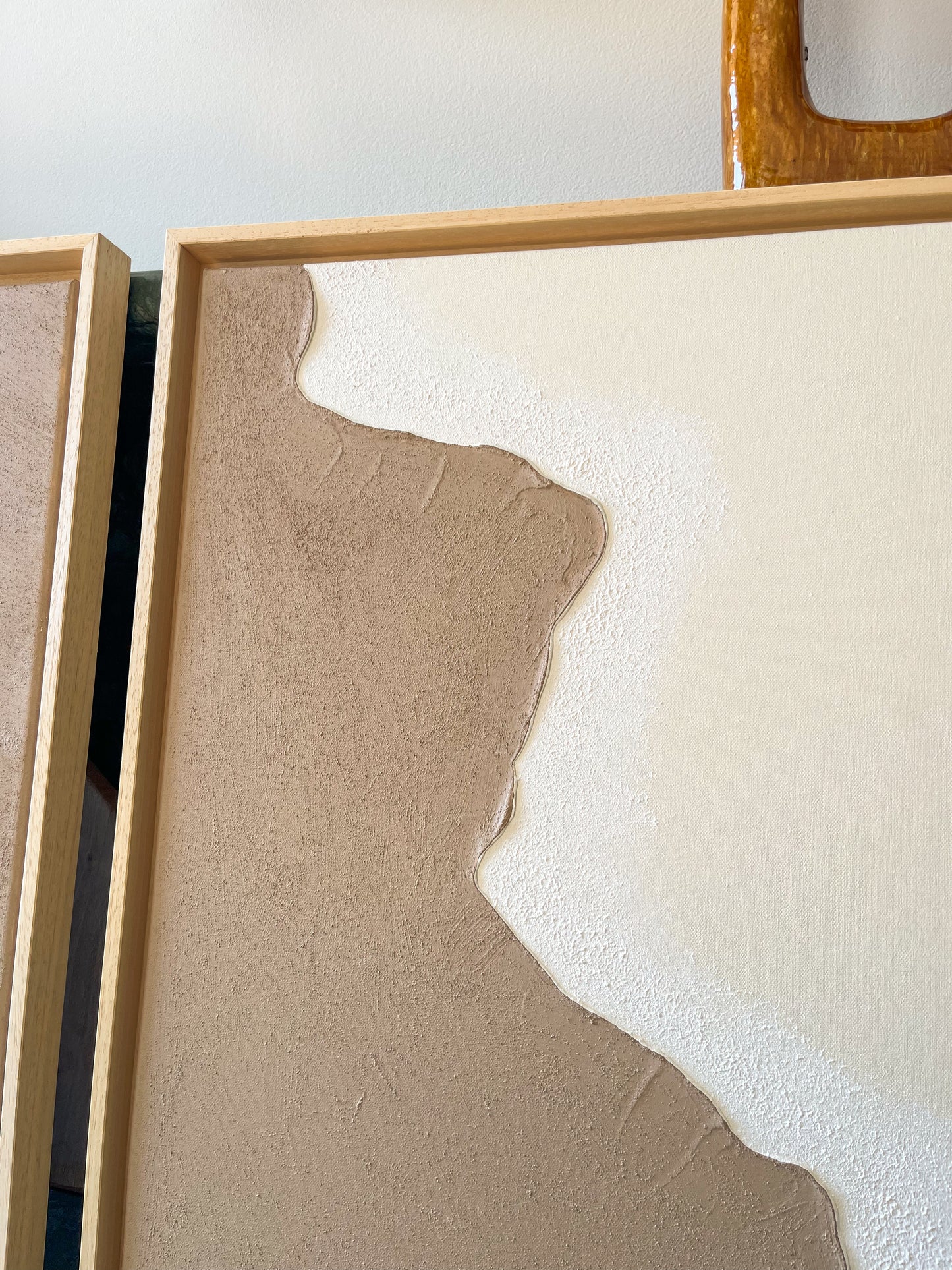 DUO HENDAYE tableaux texturés minimalistes taupe et crème